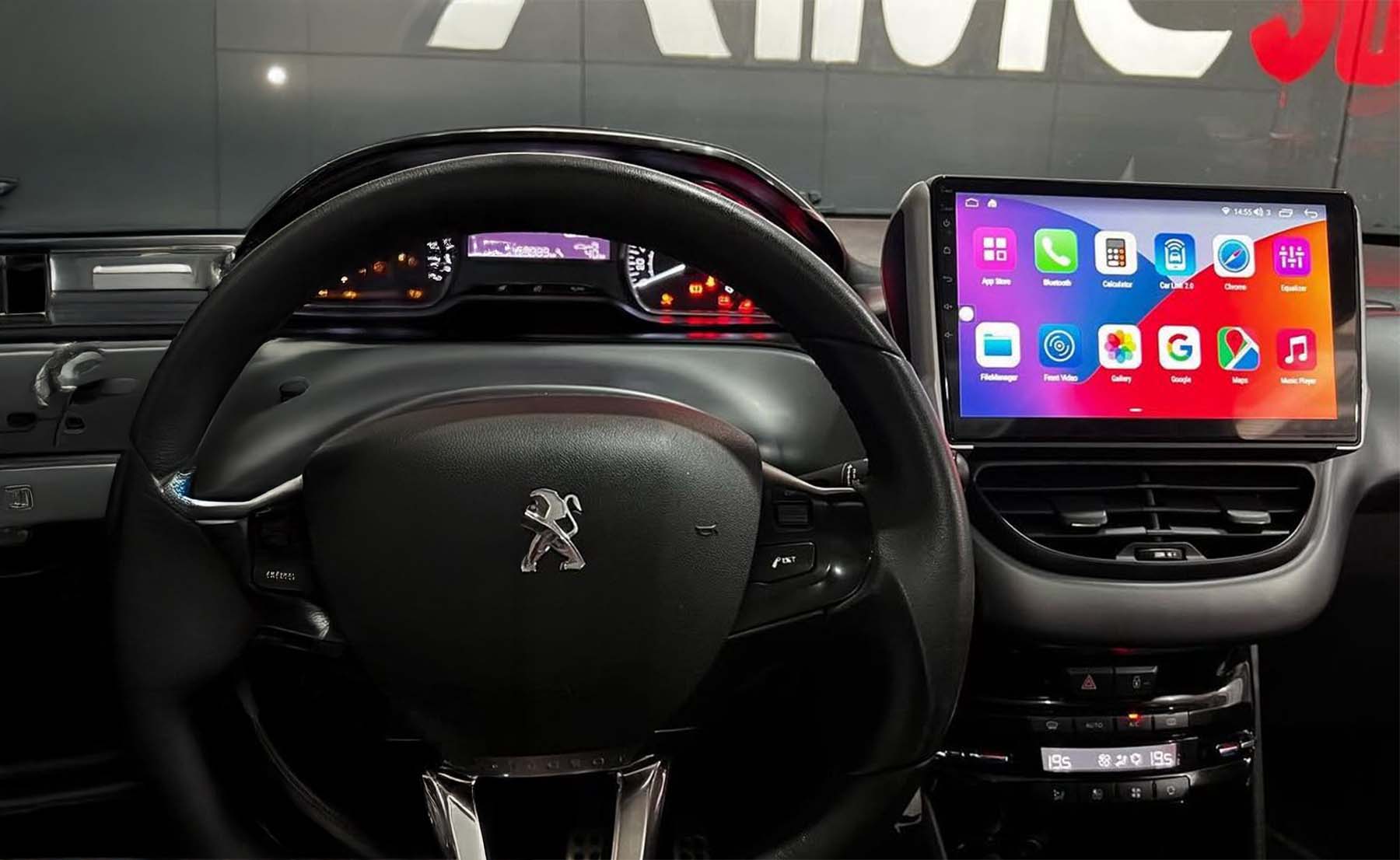 Multimídia automotiva